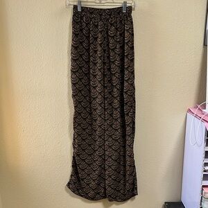Forever 21 Black and Brown Flowy Pants size Small